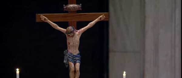 Kreuz mit dem leidenden Jesus. | YouTube