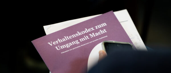 Verhaltenskodex. | Christian Merz