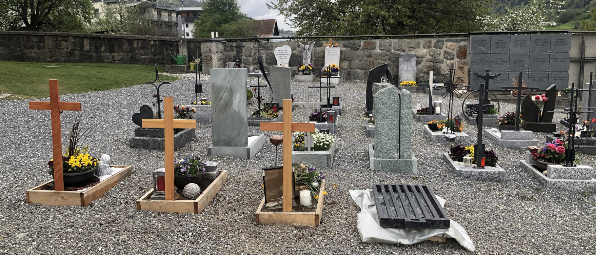 Der Friedhof in Trun GR.
