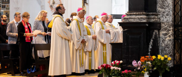 Die Schweizer Bischöfe an der nationalen synodalen Versammlung in Einsiedeln. | Christian Merz