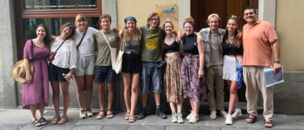 Ex-Volonteers aus Taizé in Turin – Silvia Zemp 5.v.l. | zVg