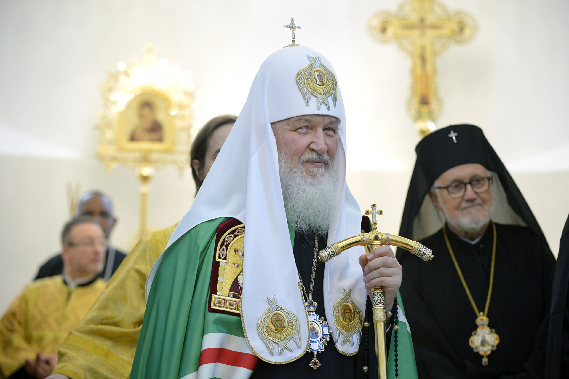 Kyrill I. (m.), Patriarch von Moskau unterstützt Putin und den Krieg.