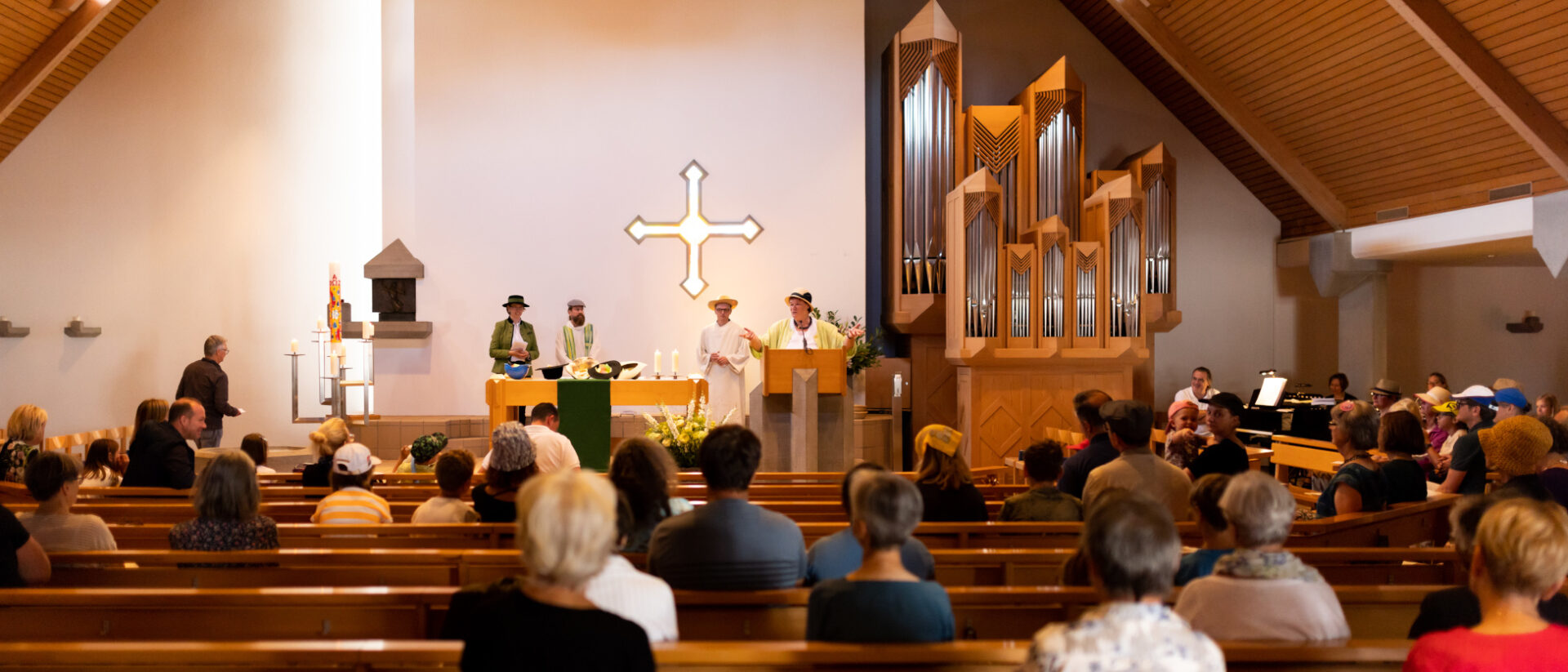 Monika Schmid bei einem Familiengottesdienst in Effretikon.