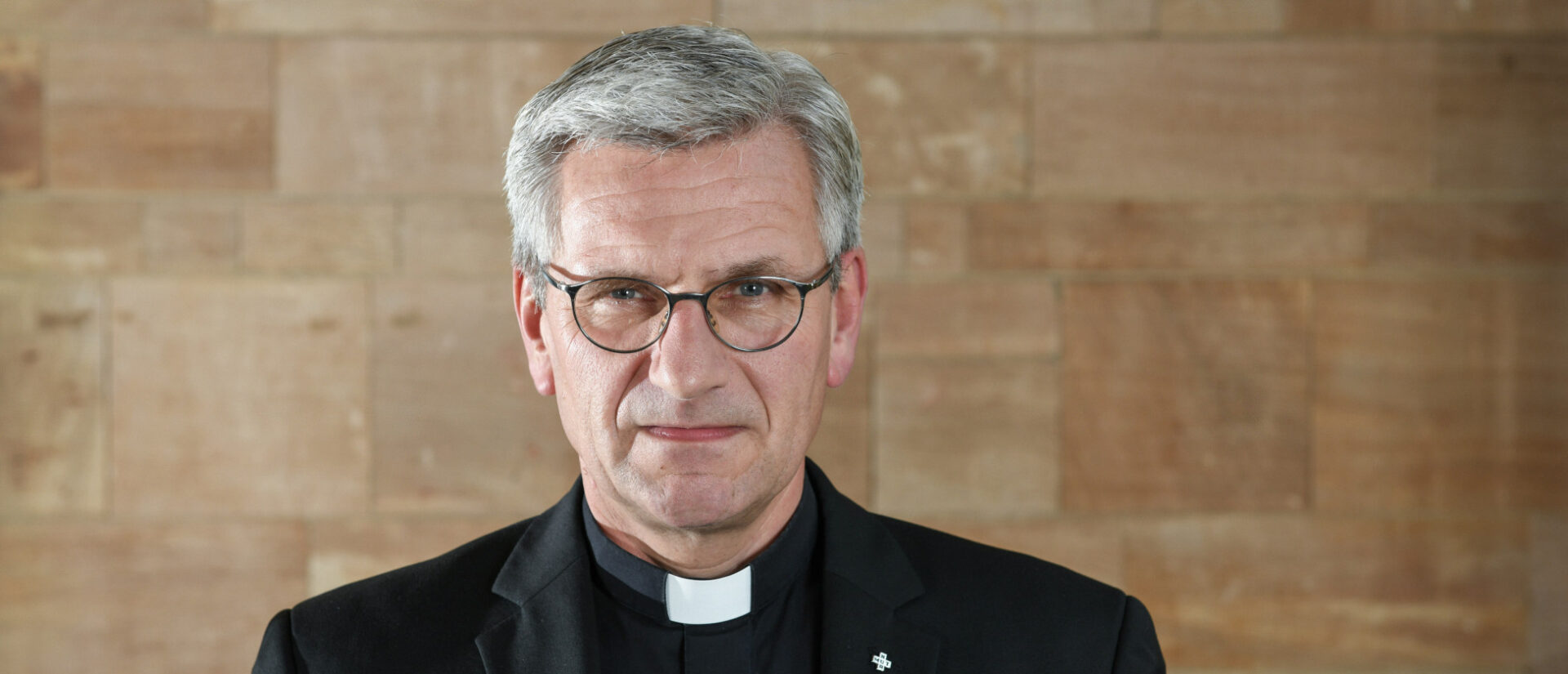 Dominikus Schwaderlapp ist Weihbischof in Köln.