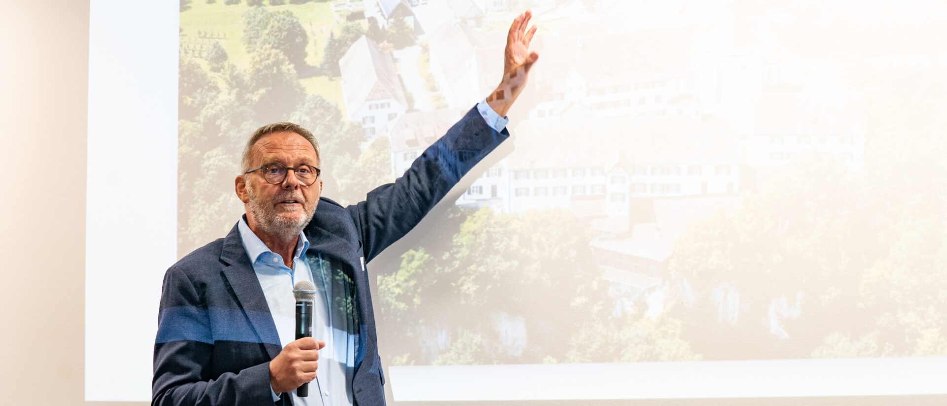 Mariano Tschuor an der Tagung über die Zukunft der Klöster in Luzern am 16. September 2022.