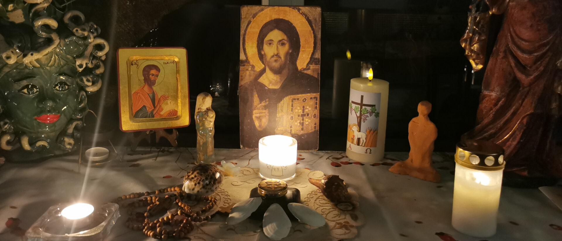 Christus in der Dunkelheit.