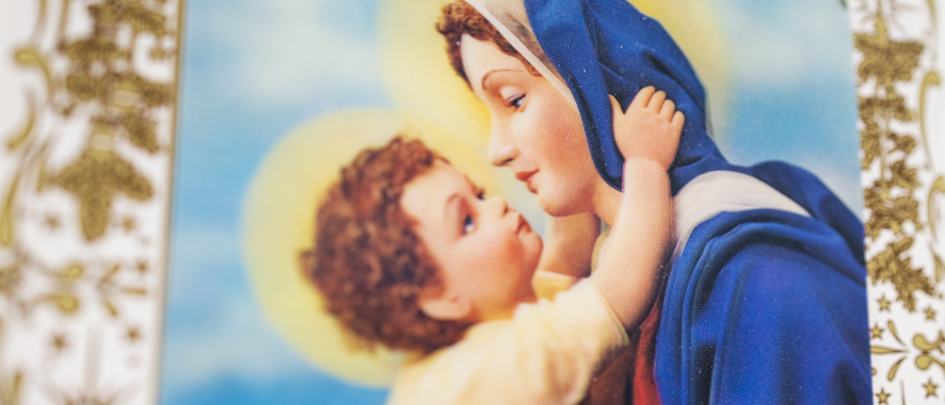 Maria und Jesus finden sich auf vielen Weihnachtskarten – Weihnachtsausstellung "Frohe Festtage!"