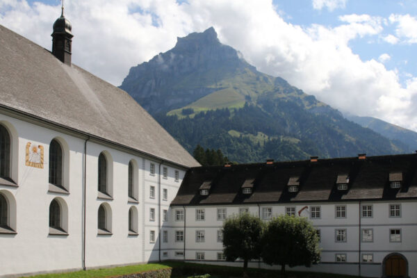 Innenhof des Klosters Engelberg. | Kloster Engelberg