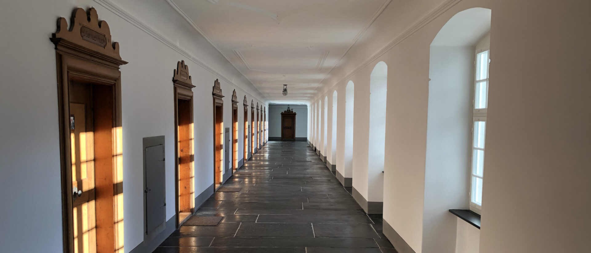 Gang im Kloster Engelberg.