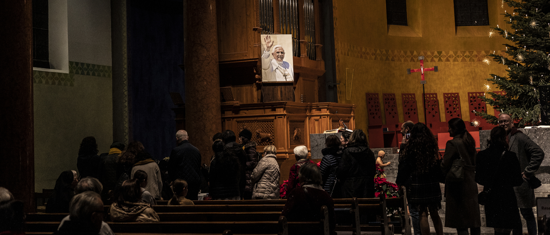 Gottesdienst zum Gedenken an Benedikt XVI. in Bern