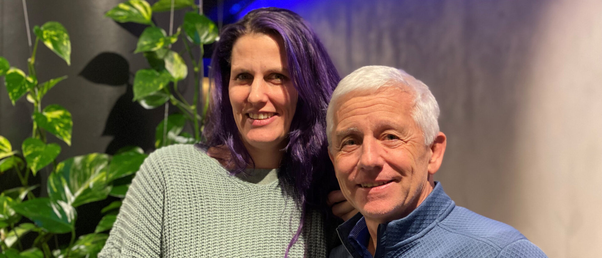Sind wegen des Dart-Sports in Prag, wünschen sich aber dennoch Kirchenreformen: Anja Bär und Roger Volken.