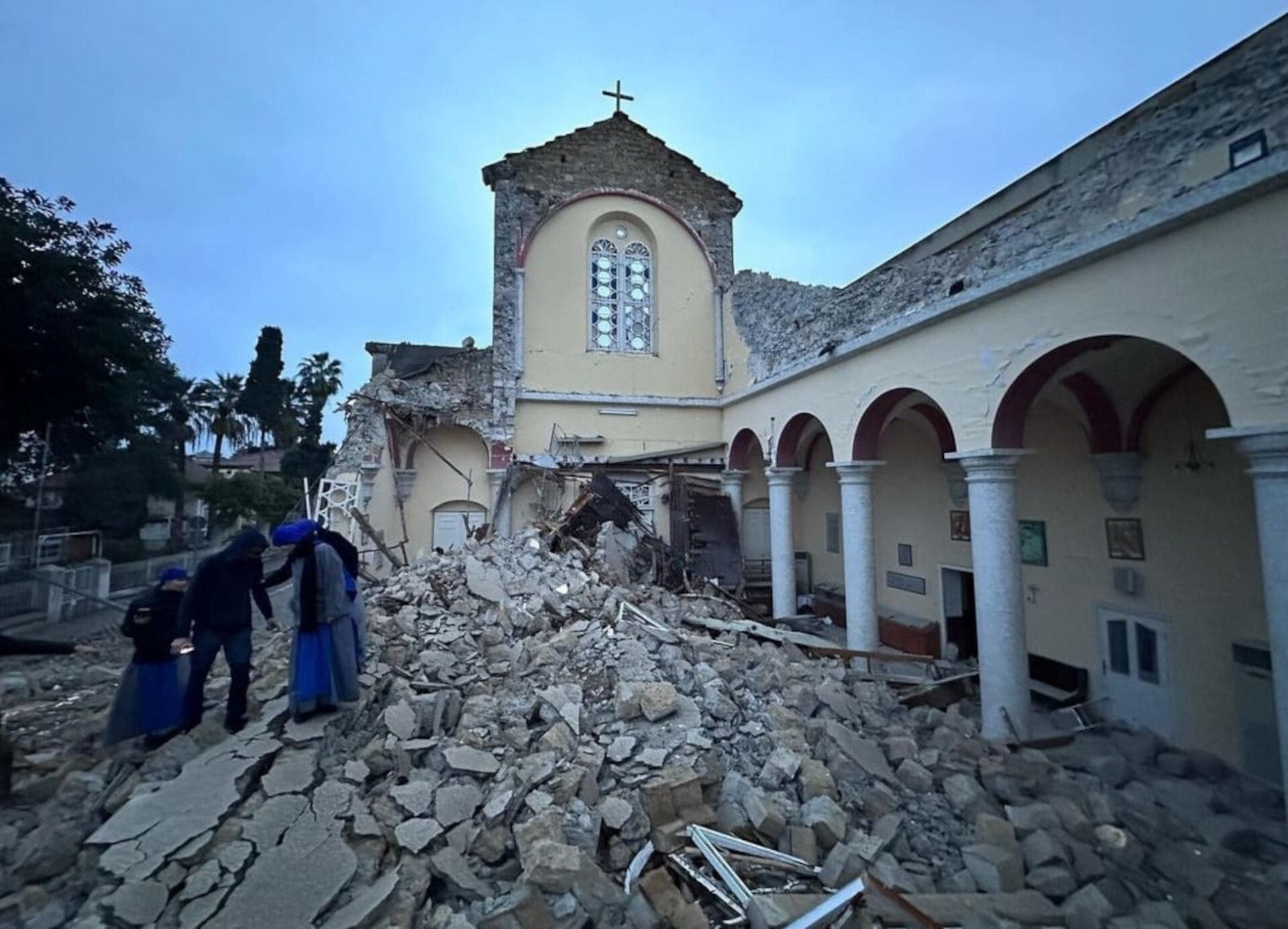 Die Kirche in Iskenderun nach dem Erdbeben.