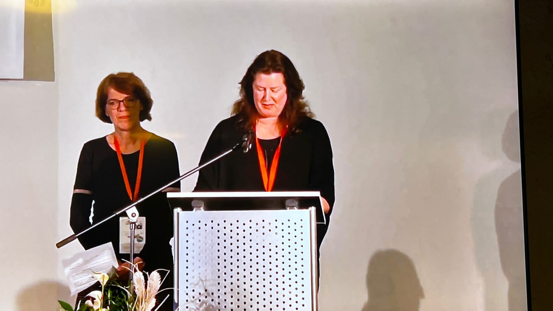 Helena Jeppesen (links) und Tatjana Disteli in Prag.