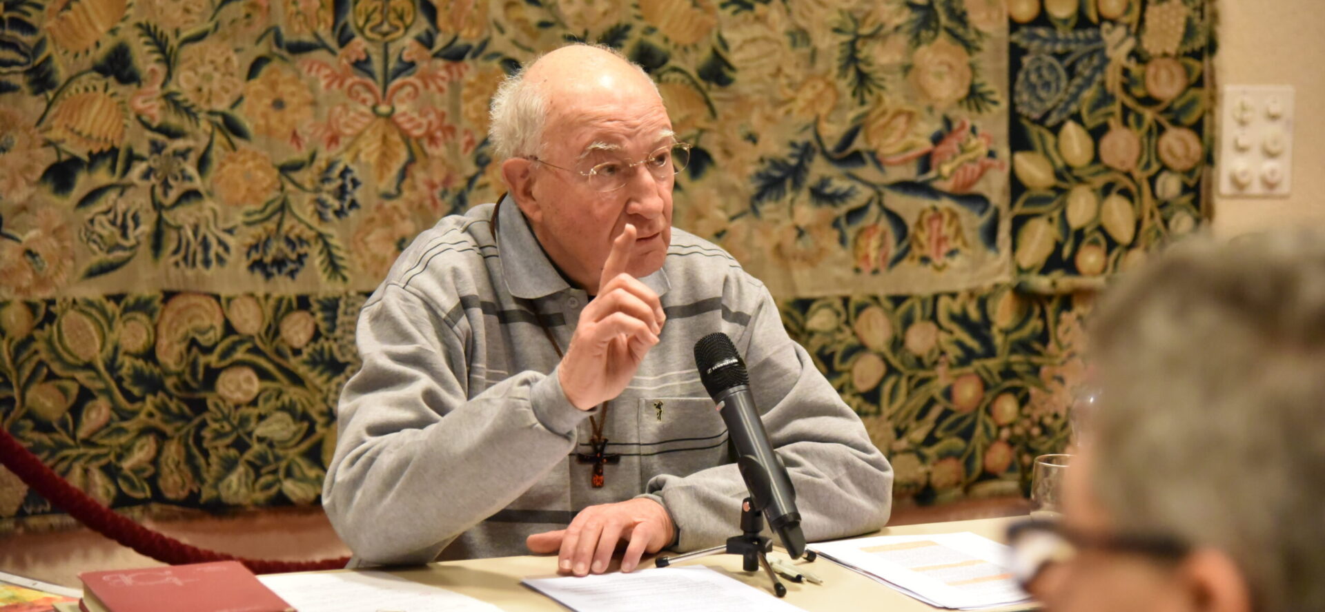 Der Freiburger Domherr Claude Ducarroz.