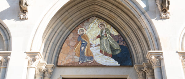 Mosaik von Marko Rupnik an der Kirche Notre Dame in Genf. | Mattia Vacca