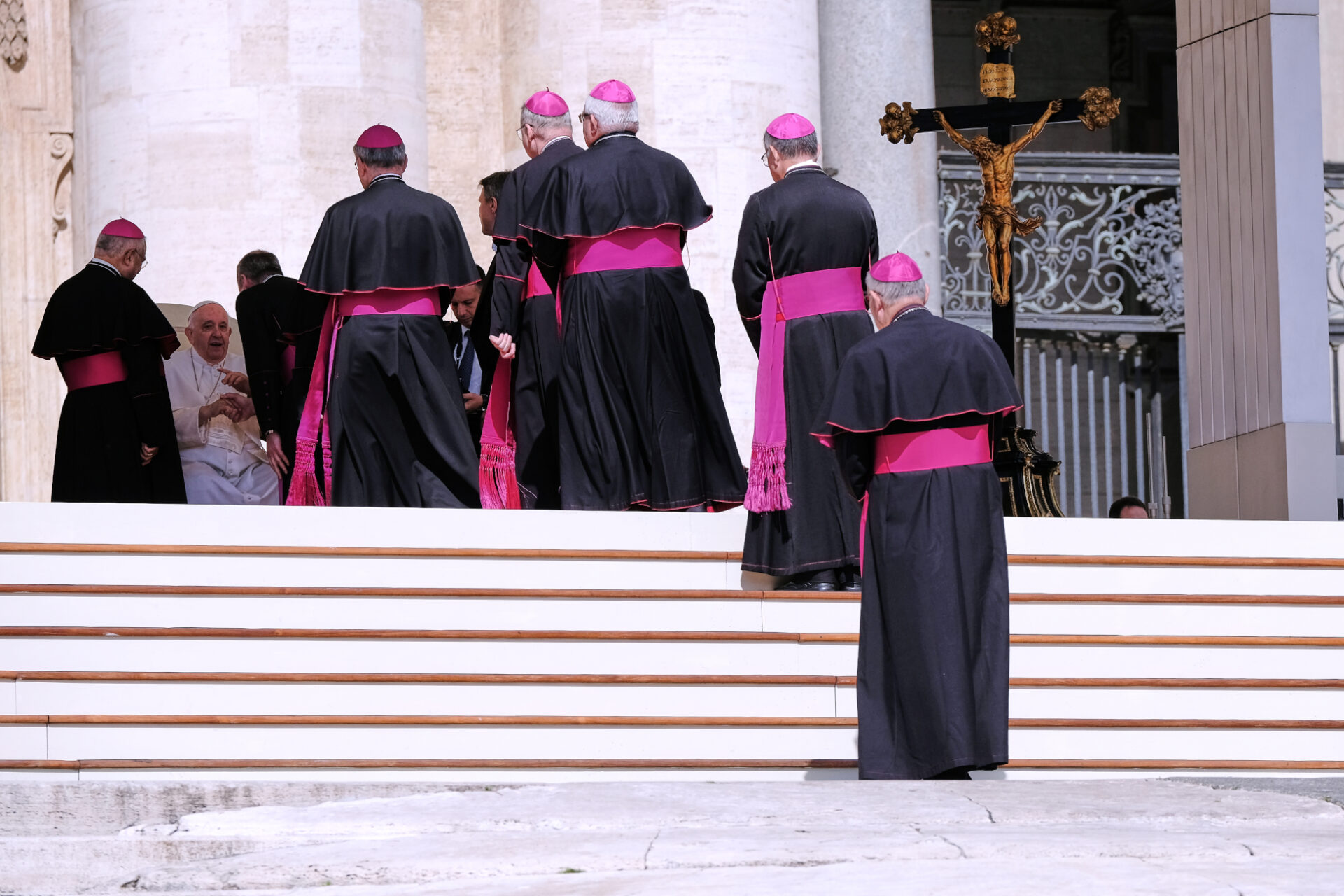 Bischöfe beim Papst