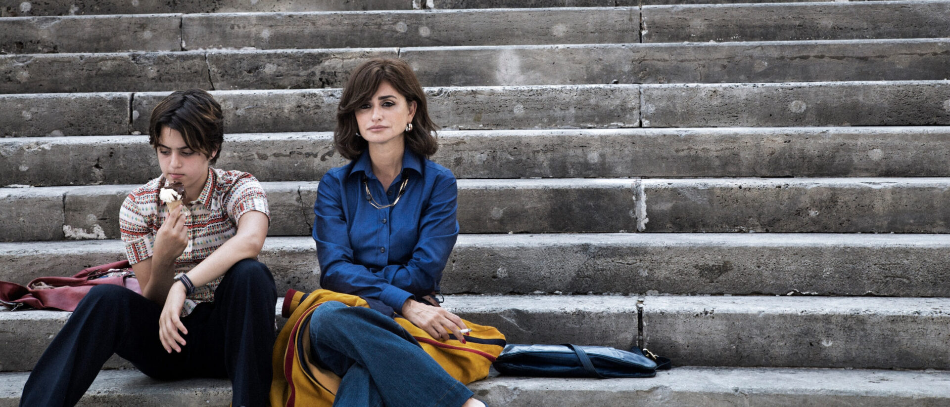 Glücklich? Naja! Mutter (Penélope Cruz) und Tochter (Luana Giuliani)