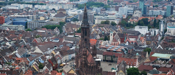Freiburg im Breisgau mit Münster. | Barbara Ludwig