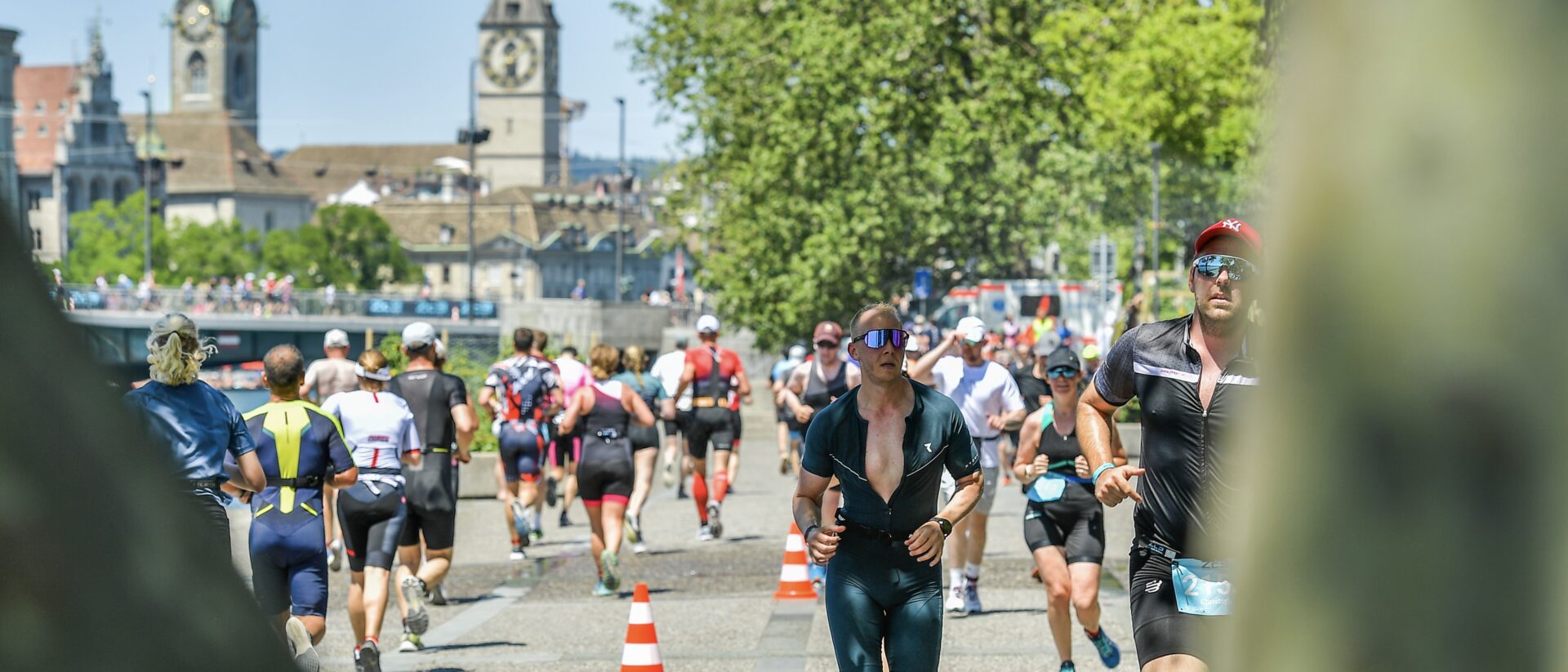 Auf der Laufstrecke leidet jeder und jede für sich. (c)alphafoto.com