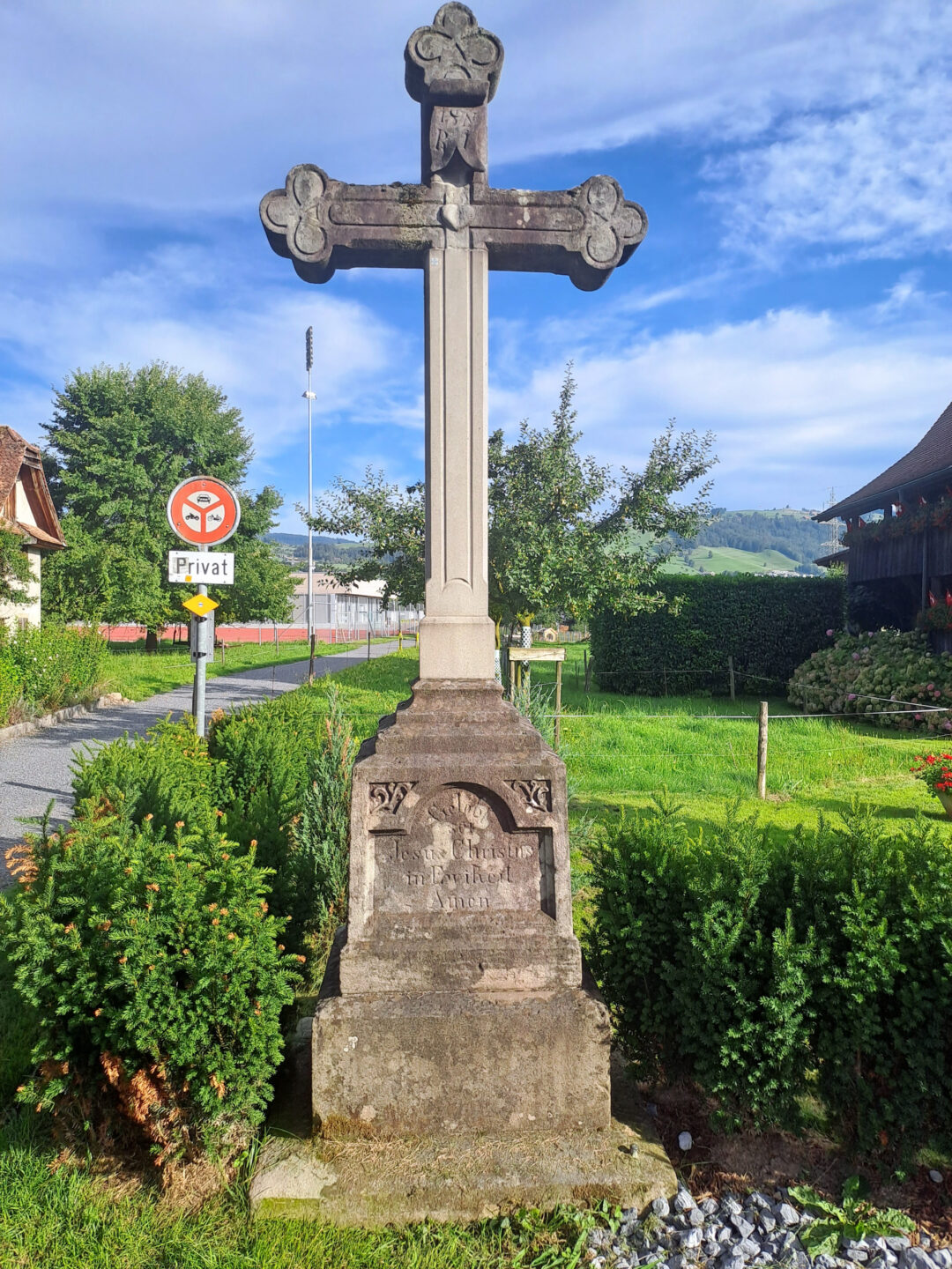 Baarer Andachtskreuz auf dem alten Kirchweg nach Inwil