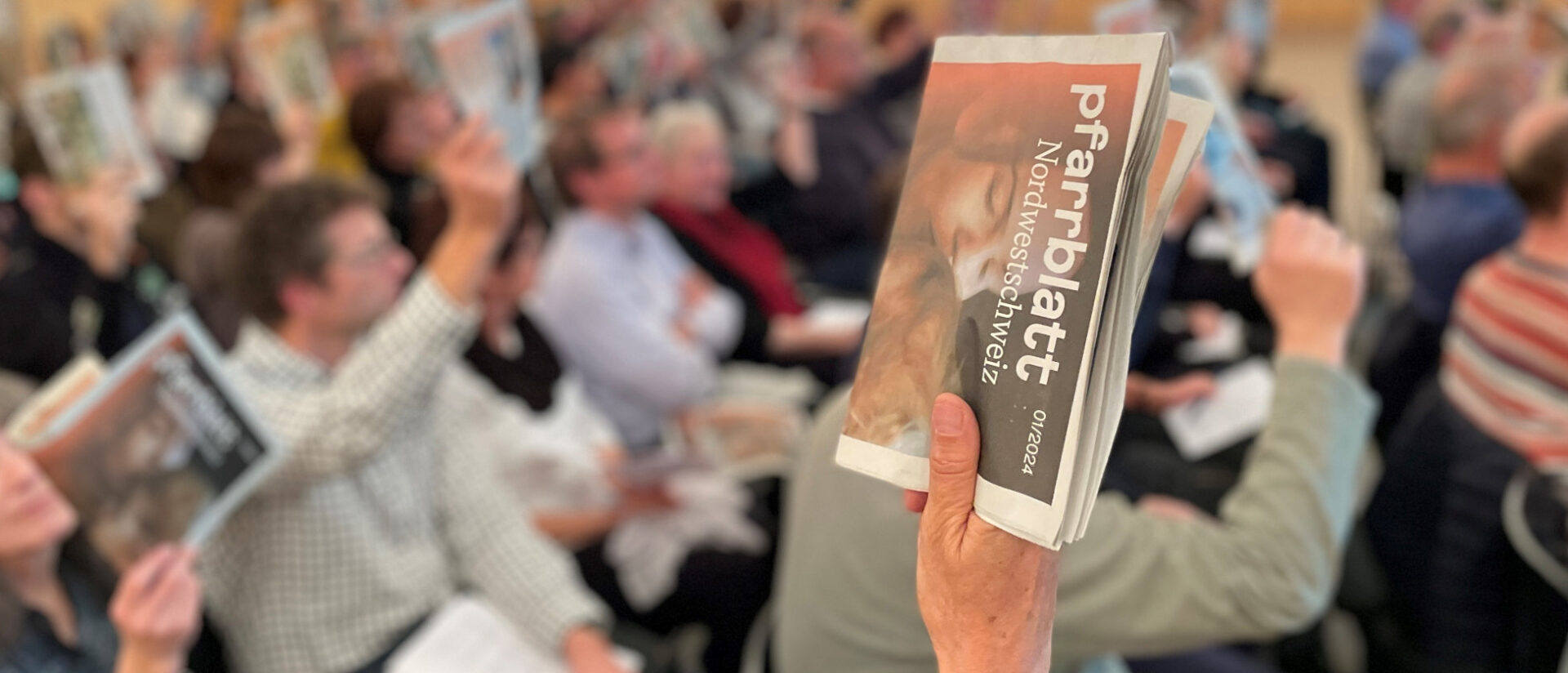 Unter dem Arbeitstitel "Pfarrblatt Nordwestschweiz" entsteht ein neues Produkt, das die beiden Pfarrblätter "Kirche heute" und "Horizonte" vereint.