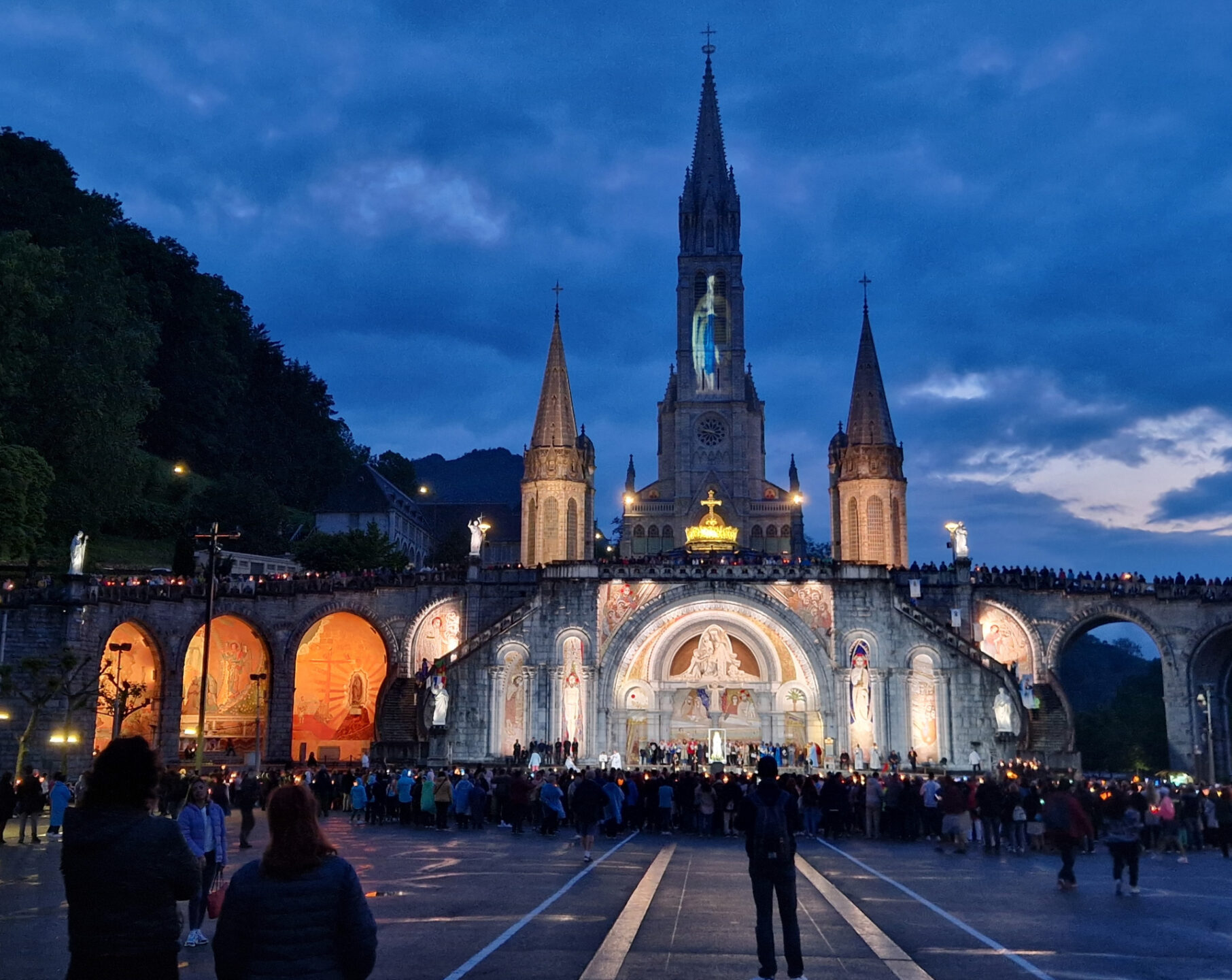 Lichterprozession in Lourdes.
