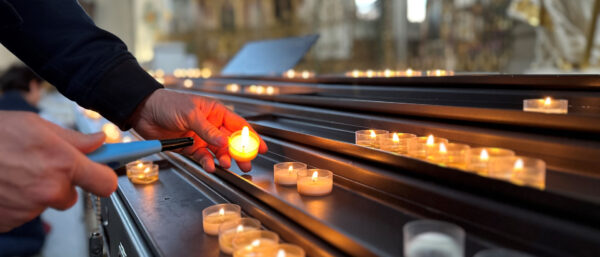 Opferkerzen in der Kathedrale St. Gallen | zVg / Kath. Kirche St, Gallen