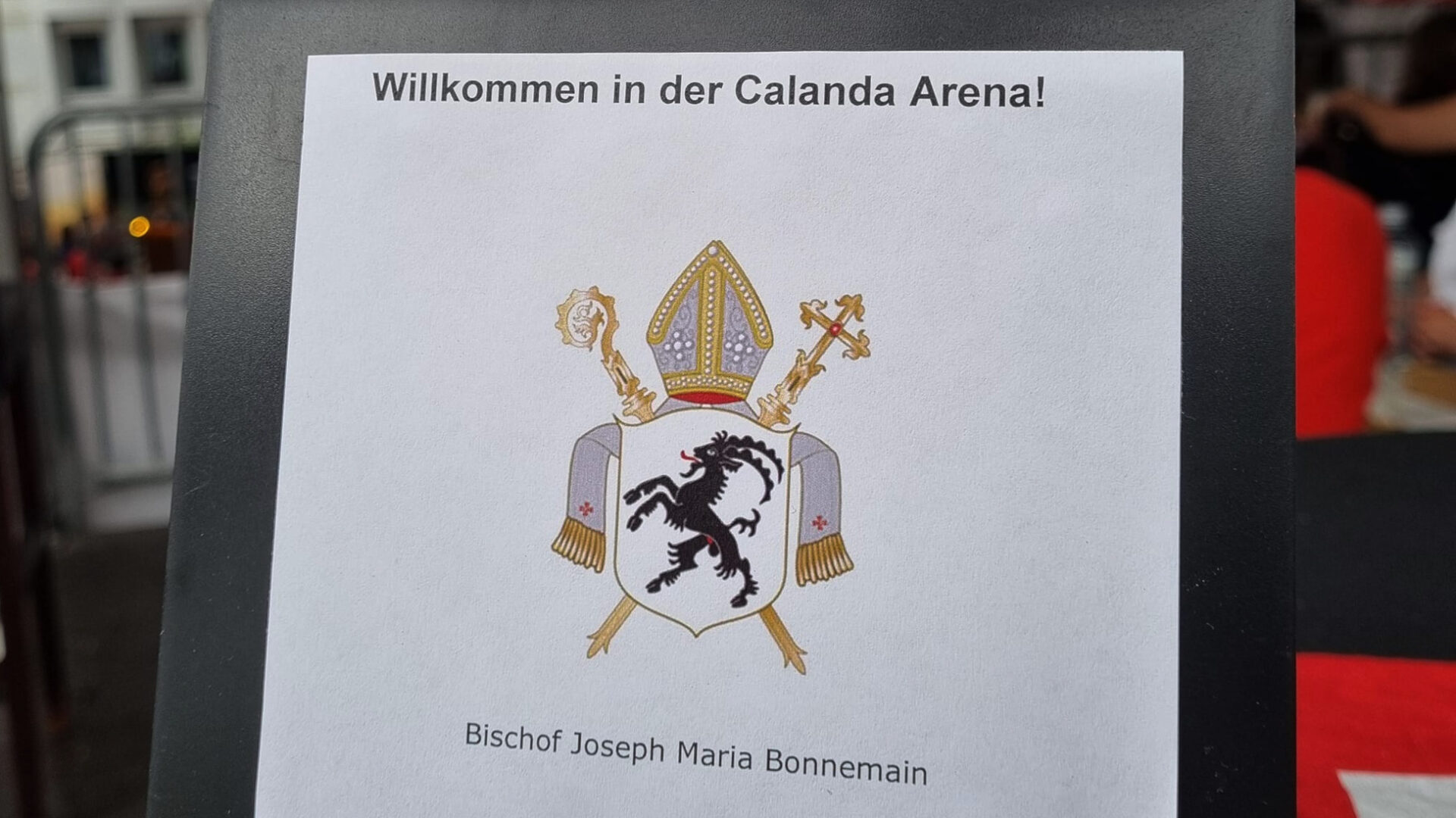 Willkommensgruss für Bischof Bonnemain