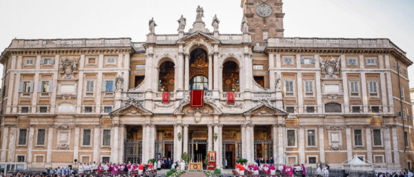 Basilika Santa Maria Maggiore in Rom an Fronleichnam 2024. | Lola Gomez/CNS photo/KNA