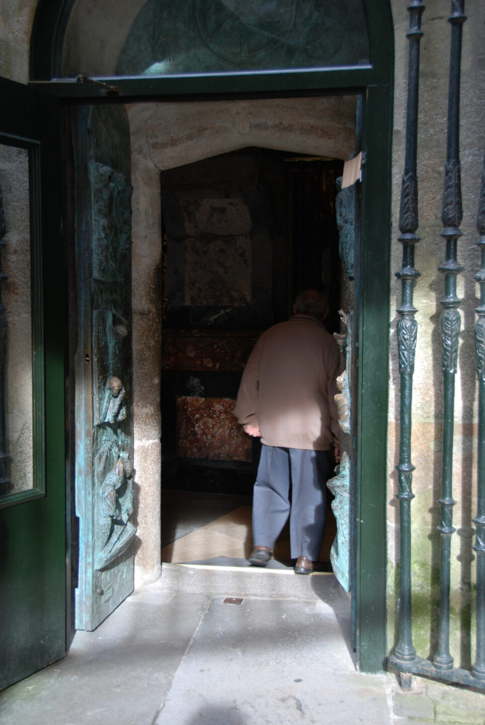 Geöffnete heilige Pforte in Santiago de Compostela im Jahr 2010
