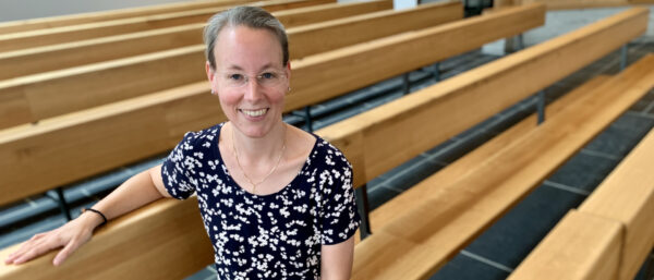 Sara Kissling in der Kirche Felix und Regula in Wattwil. | Sandra Leis