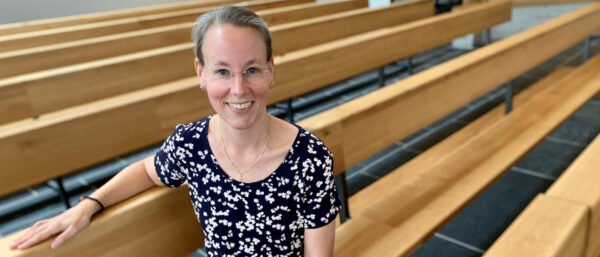 Sara Kissling in der Kirche Felix und Regula in Wattwil. | Sandra Leis