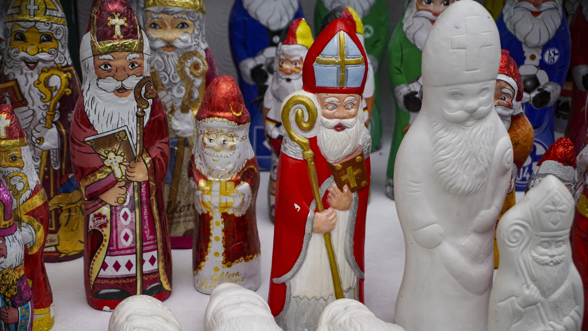 Wenn Schoggiweihnachtsmänner sich Gipsfiguren verwandeln –