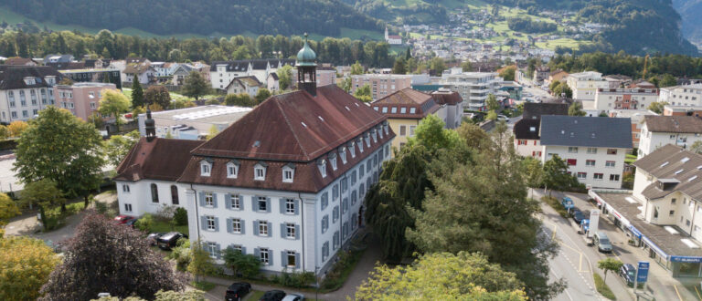 Das Hauptgebäude des Kollegiums Borromäum, in einer aktuellen Aufnahme, heute gehört das Gebäude zur Kantonalen Mittelschule Uri. | zVg