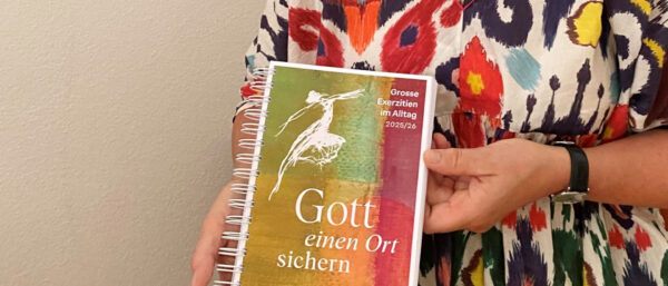 Zu den Grossen Exerzitien im Alltag gibt es ein Übungsbuch. | Bistum St. Gallen