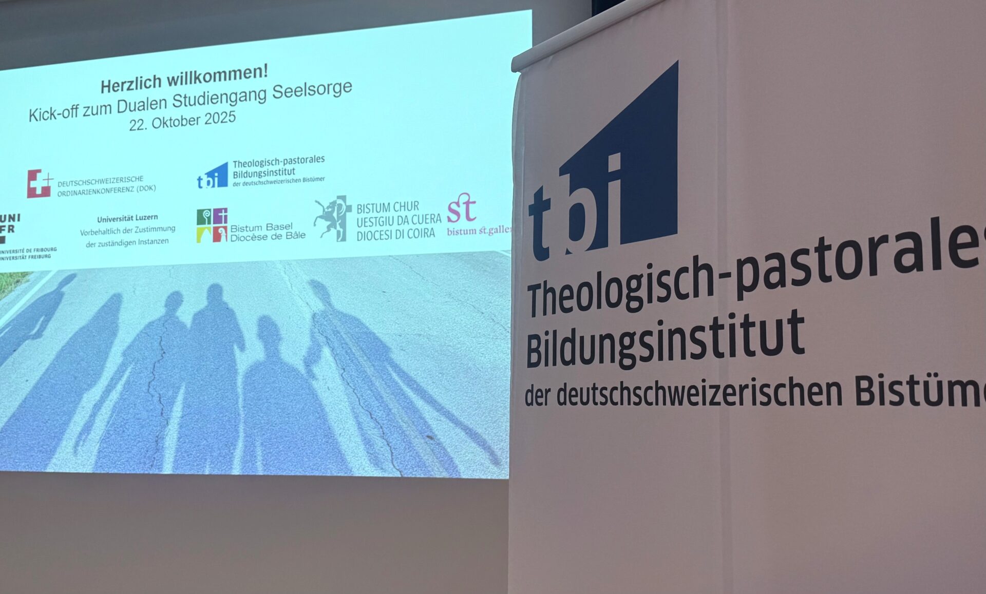 TBI präsentiert den neuen dualen Studiengang Seelsorge in Zusammenarbeit mit den Theol. Fakultäten und Regentien