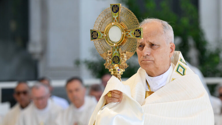 Gottesdienst mit Papst Leo XIV. auf der Plaza de Cibeles am 7. Juni 2026 in Madrid (Spanien). | KNA