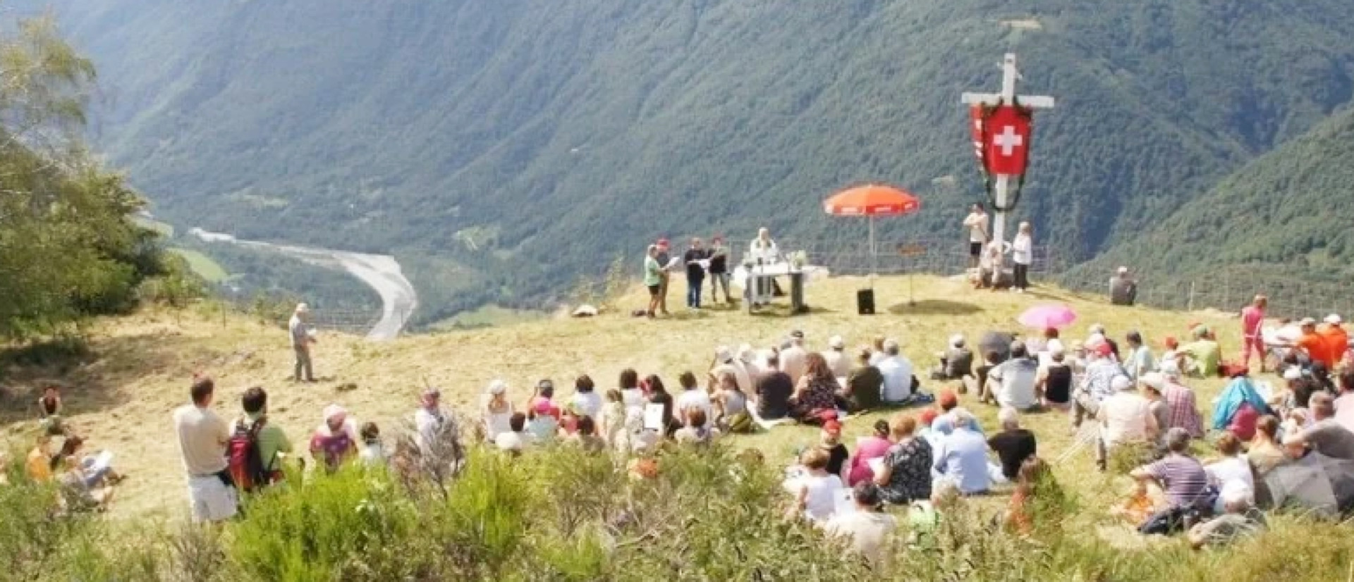 Ein Fest auf dem Monte Arnau im Tessin.